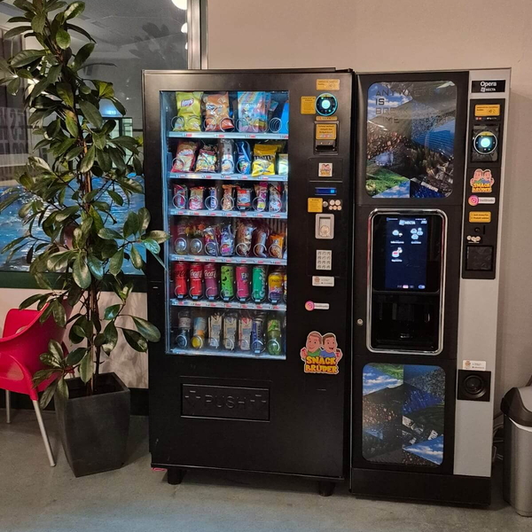 Snackautomat im Hallenbad Wiesmoor